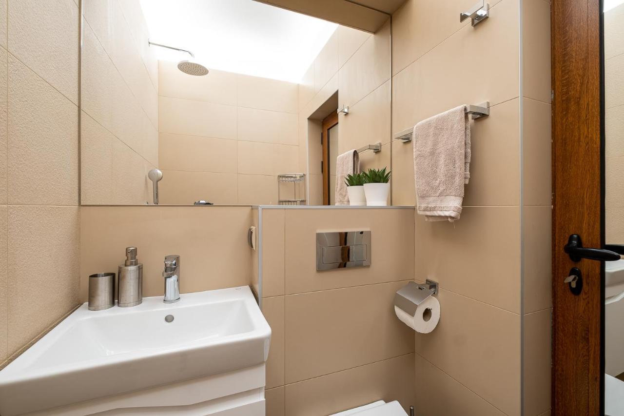 Bohemia - New Apartment With Stylish Design София Экстерьер фото